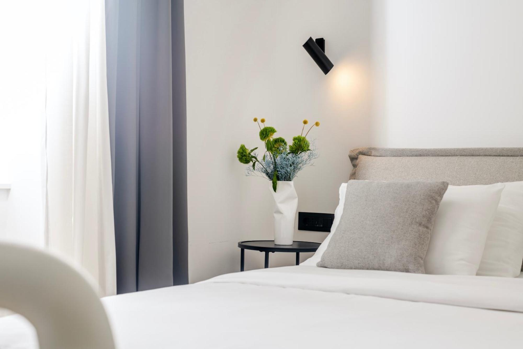 Maroen 3 Lux Apartment Old Town สปลิท ภายนอก รูปภาพ